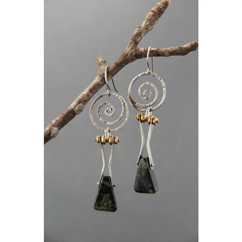 Romantic Silver Earring for Special Moments