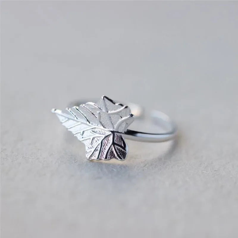 Elegant Silver Ring for Every Occasion