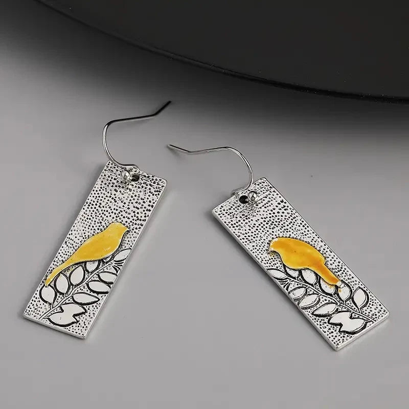 Vintage Handmade Silver Earring