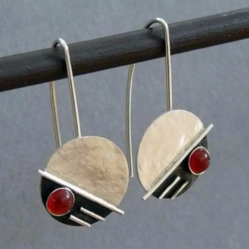 Beautiful Silver Earring with Unique Style