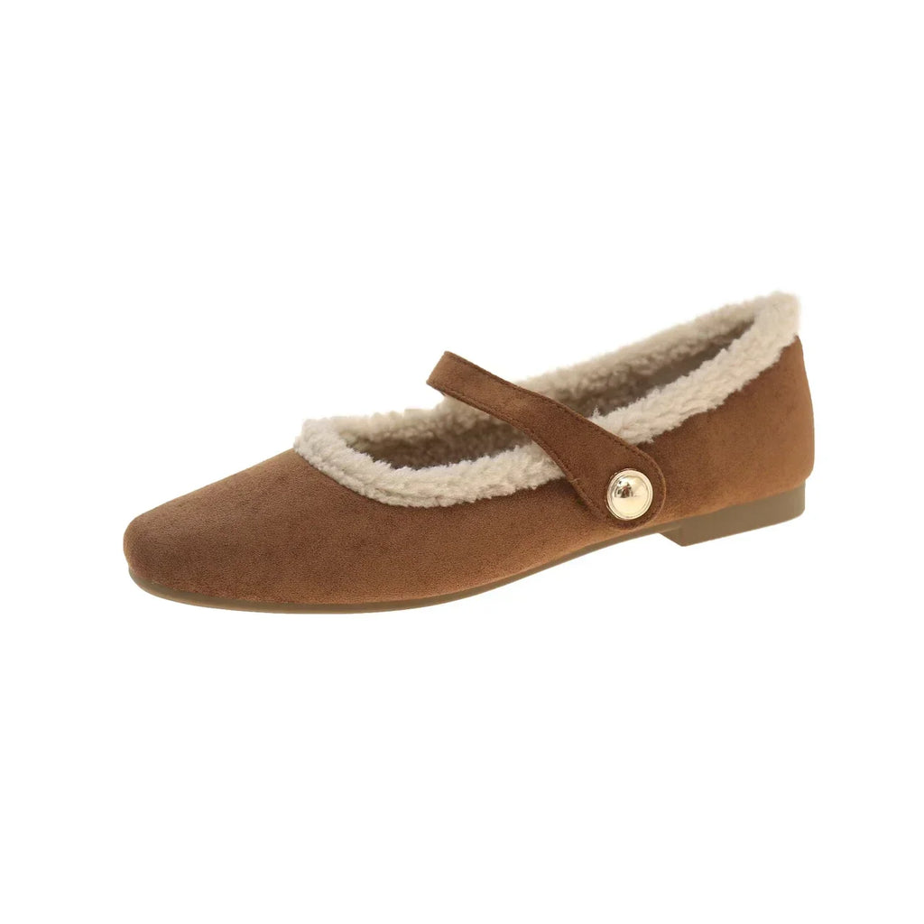 Tailored and Comfortable Orthopedic Sneakers