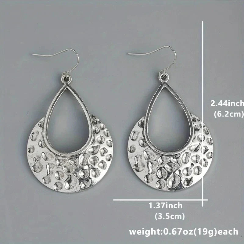 Elegant Silver Earring for Every Occasion