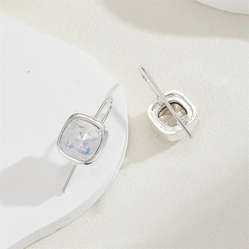 Romantic Silver Earring for Special Moments