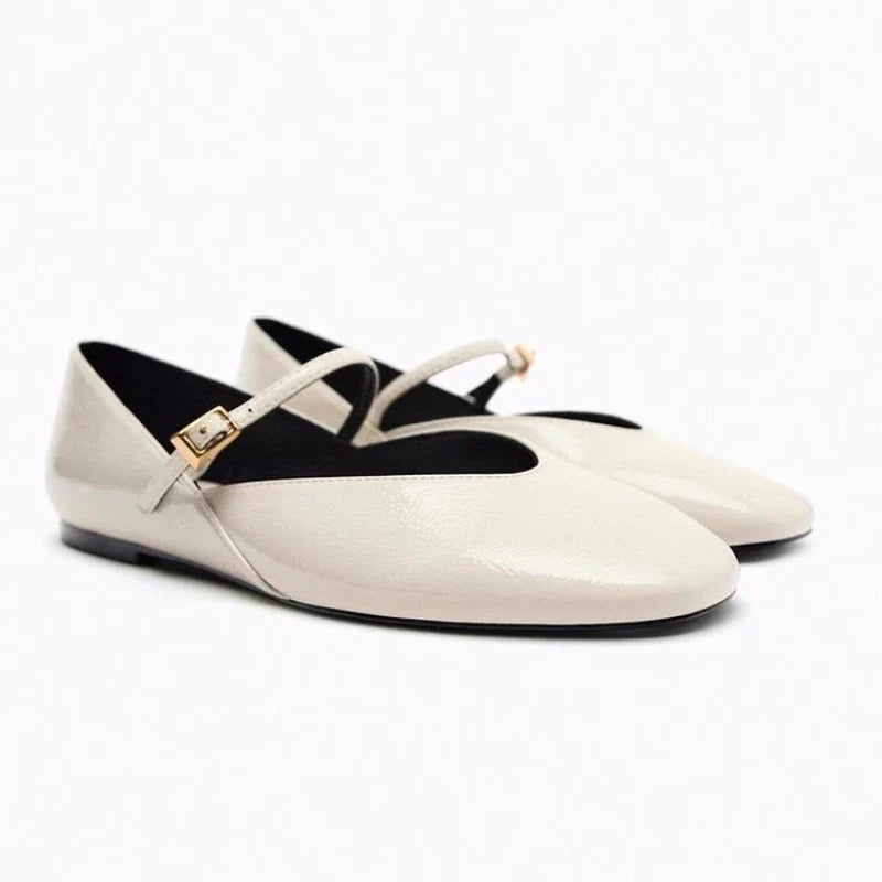 Fashionable and Supportive Orthopedic Flats