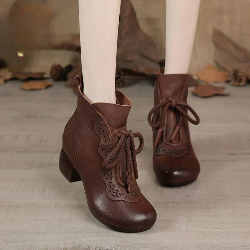 JO | Supportive leisure shoes