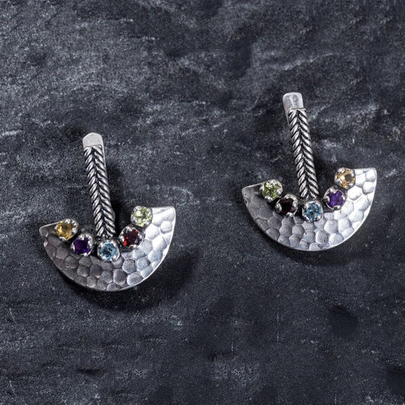 Charming Silver Earring for Any Occasion