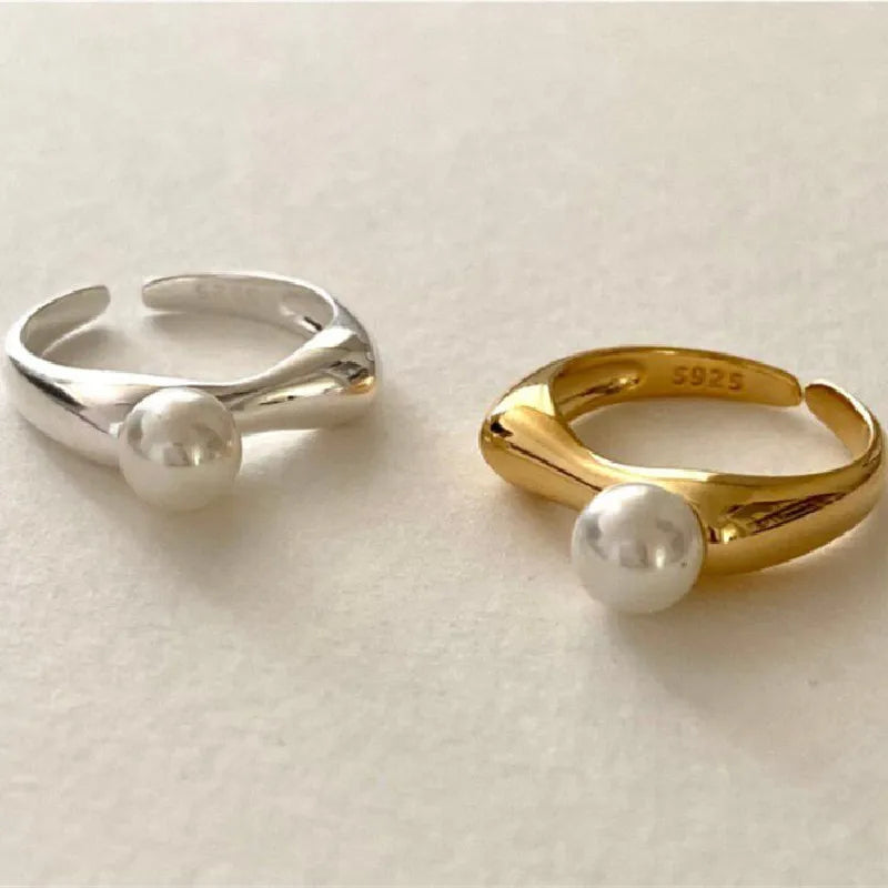 Stunning Silver Ring for Daily Wear