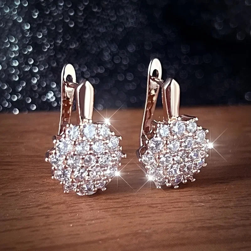 Romantic Silver Earring for Special Moments