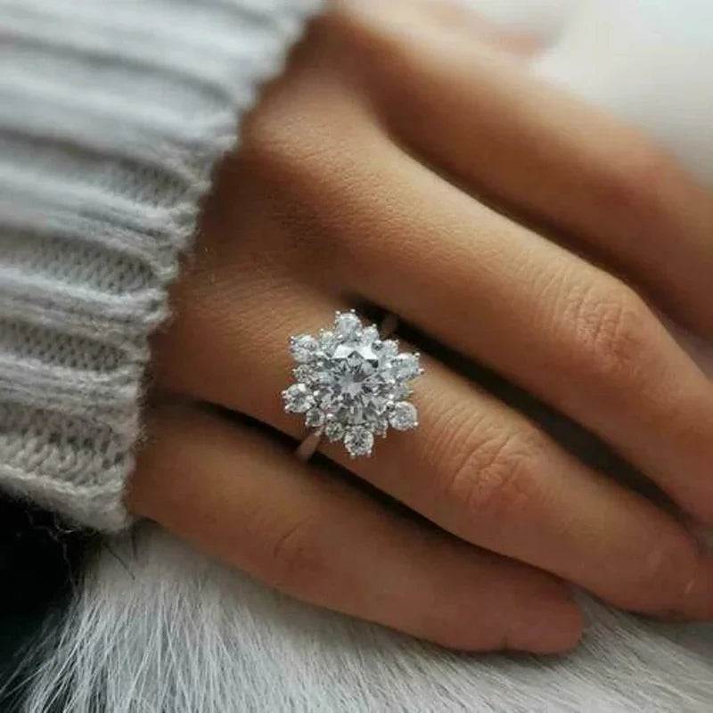 Stunning Silver Ring for Daily Wear
