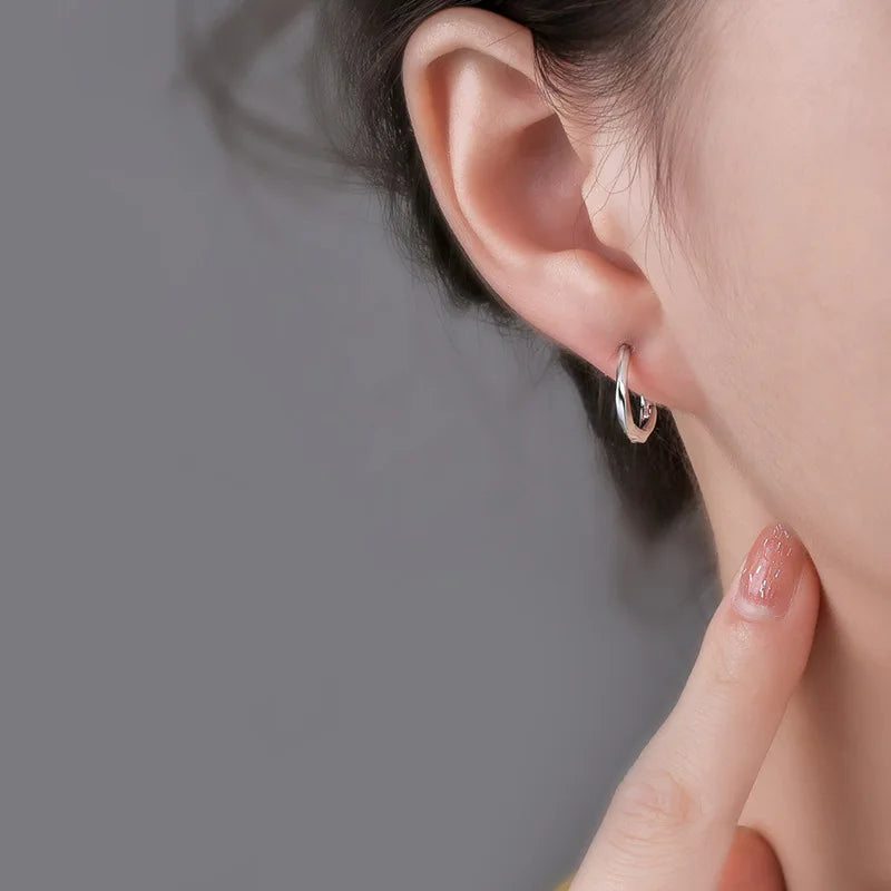 Beautiful Silver Earring with Unique Style