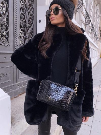 JO | Luxurious fur coat for women
