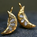 Beautiful Gold Earring with Unique Style