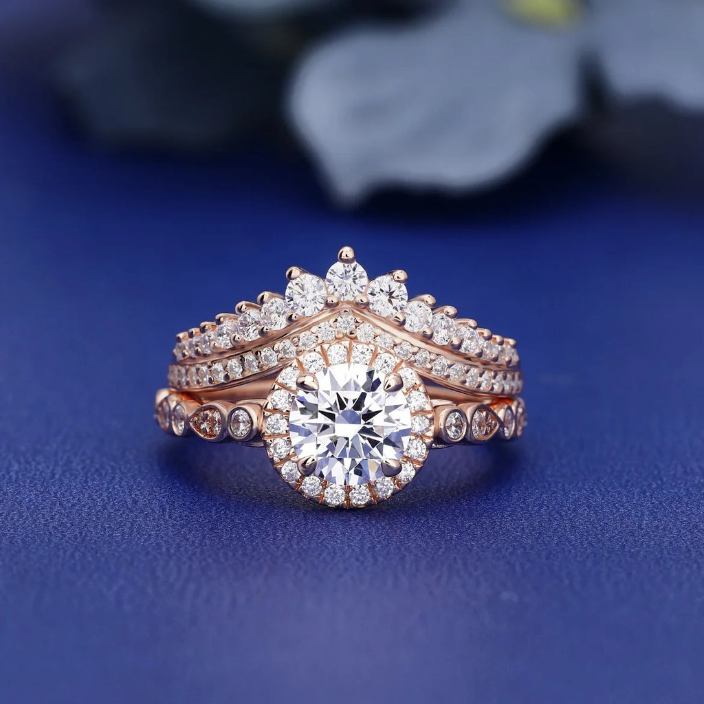 Charming Gold Set for Any Occasion