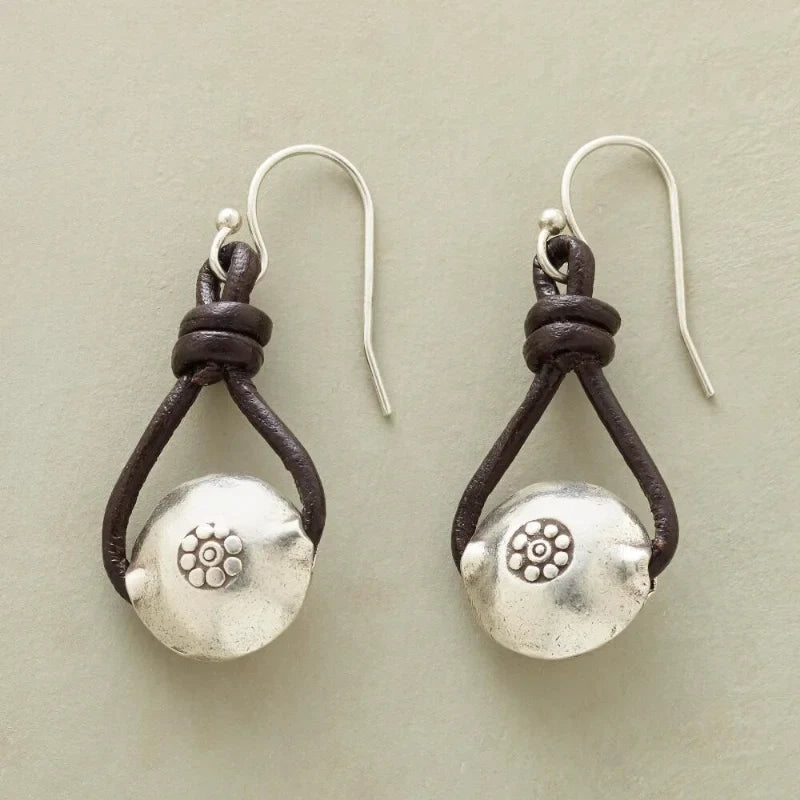 Charming Silver Earring for Any Occasion