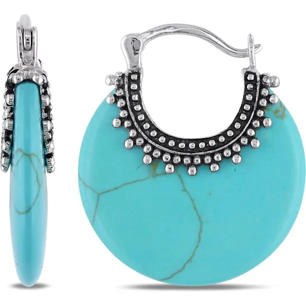 Charming Silver Earring for Any Occasion