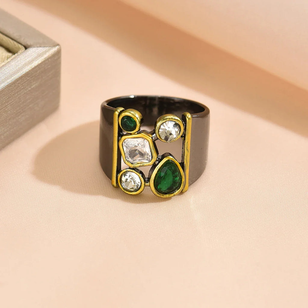 Stunning Silver Ring for Daily Wear