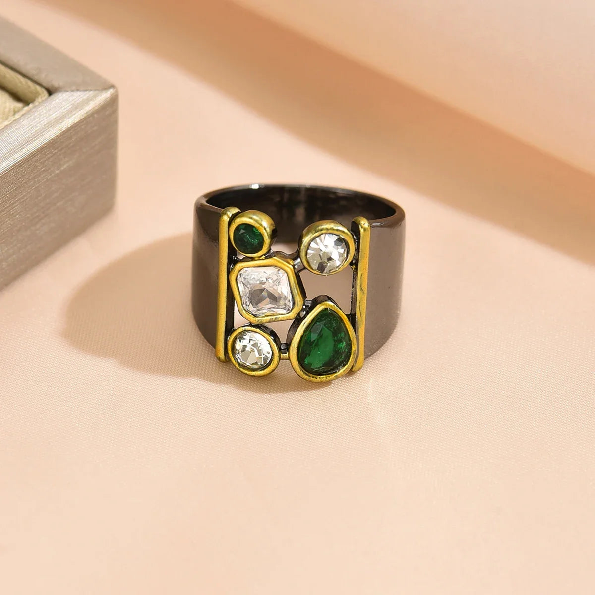 Stunning Silver Ring for Daily Wear