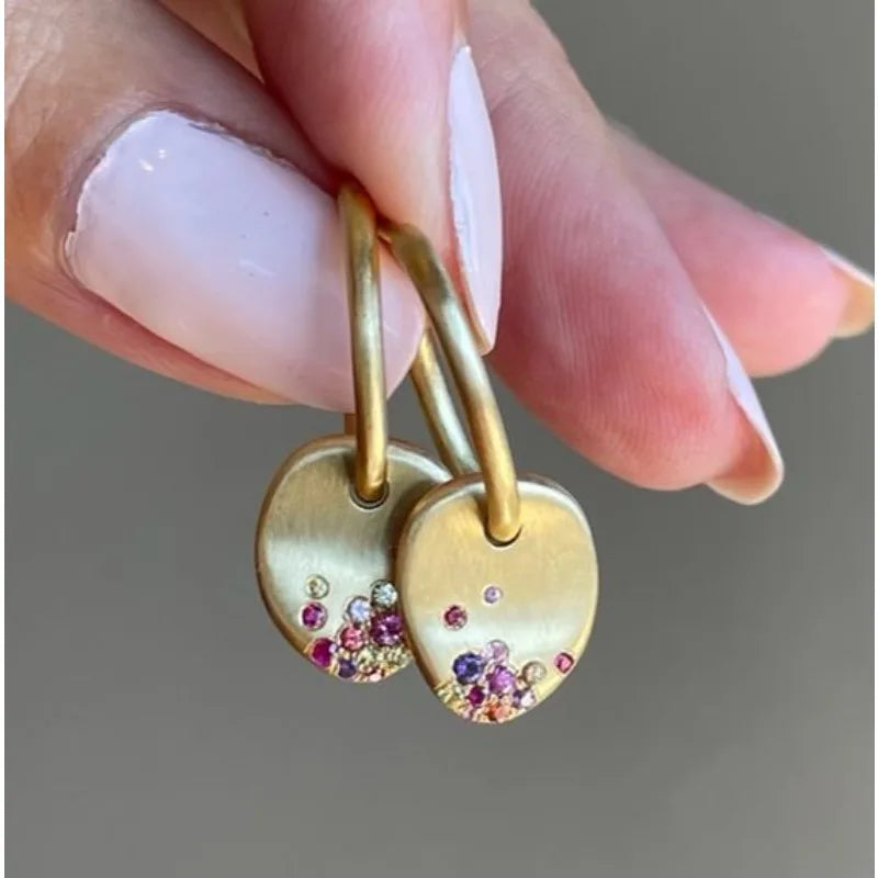 Romantic Gold Earring for Special Moments