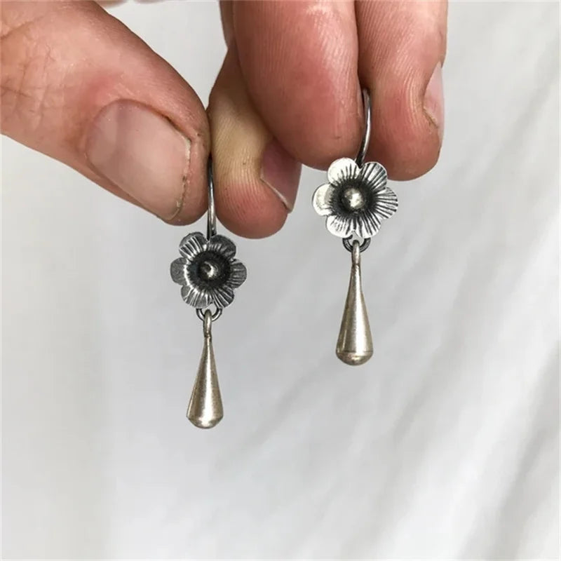 Classic Silver Earring with Timeless Appeal