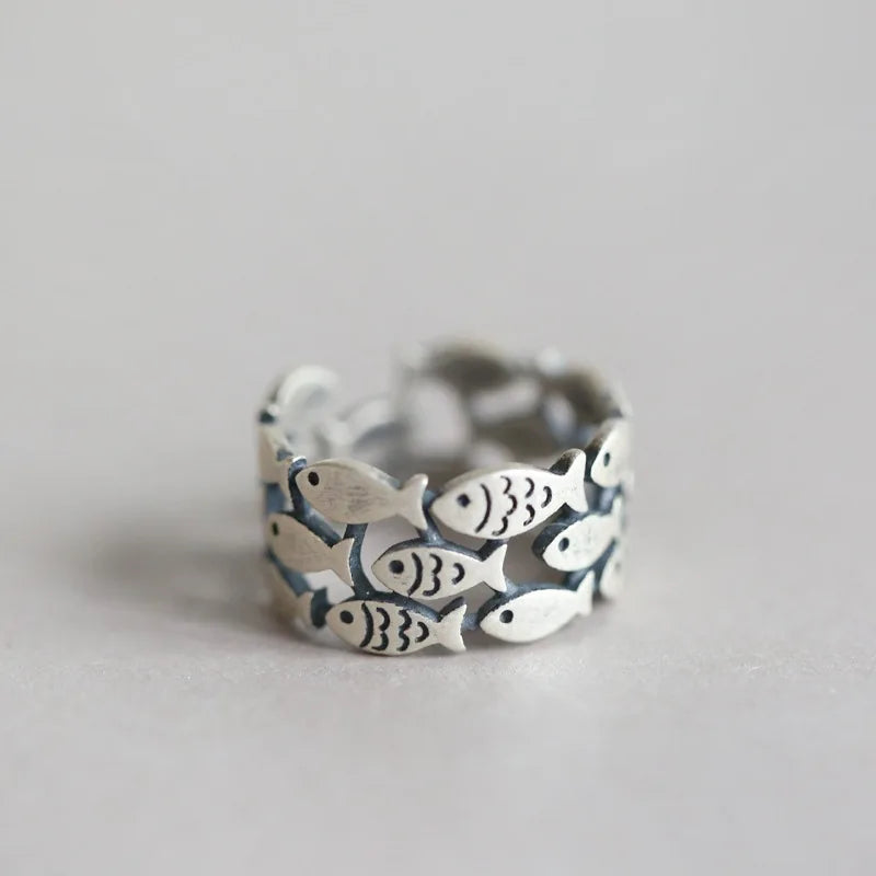 Charming Silver Ring for Any Occasion