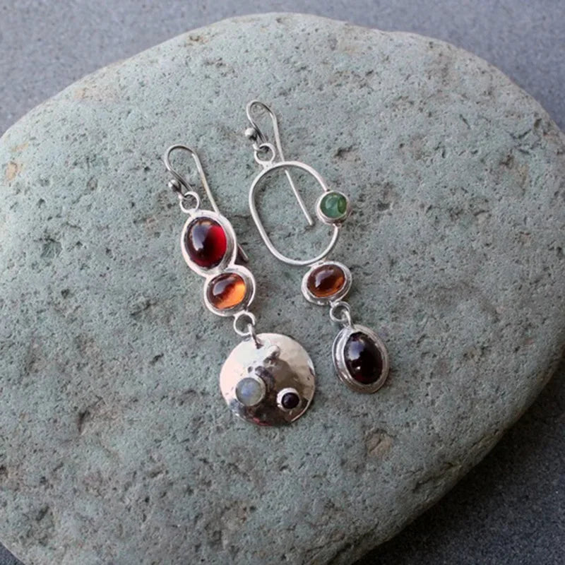Charming Silver Earring for Any Occasion