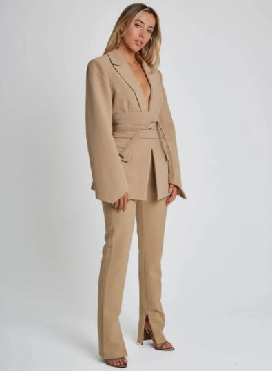 JO | stylish blazer - casual chic