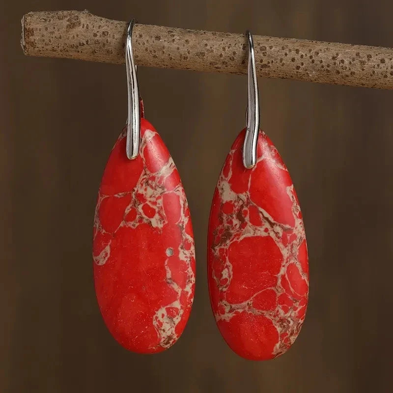 Charming Silver Earring for Any Occasion