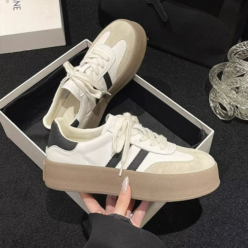 Tailored and Comfortable Orthopedic Sneakers