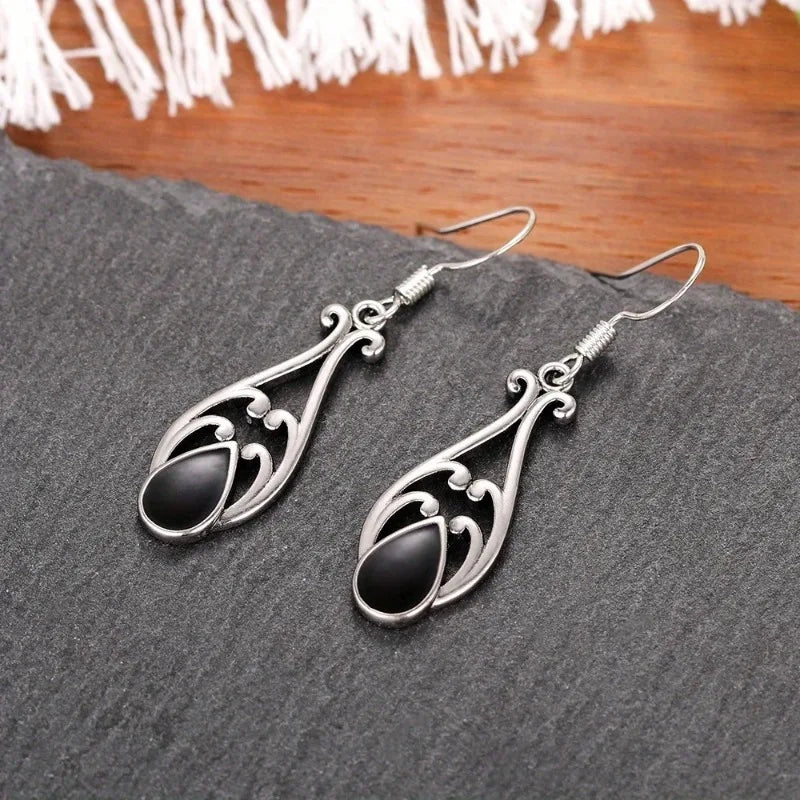Beautiful Silver Earring with Unique Style
