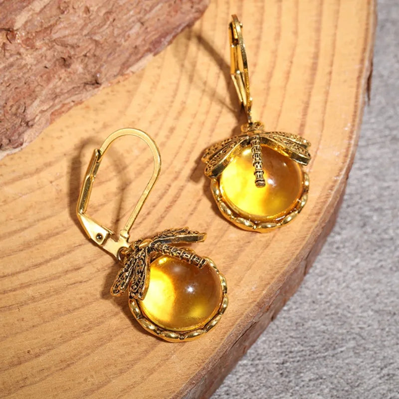 Beautiful Gold Earring with Unique Style