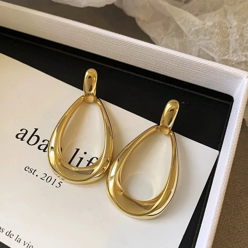 Classic Silver Earring with Timeless Appeal