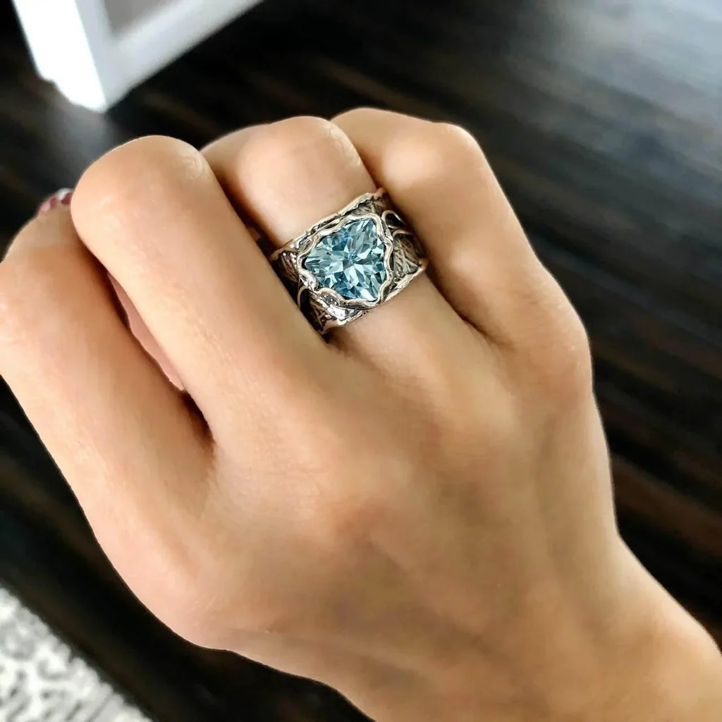 Beautiful Silver Ring with Unique Style