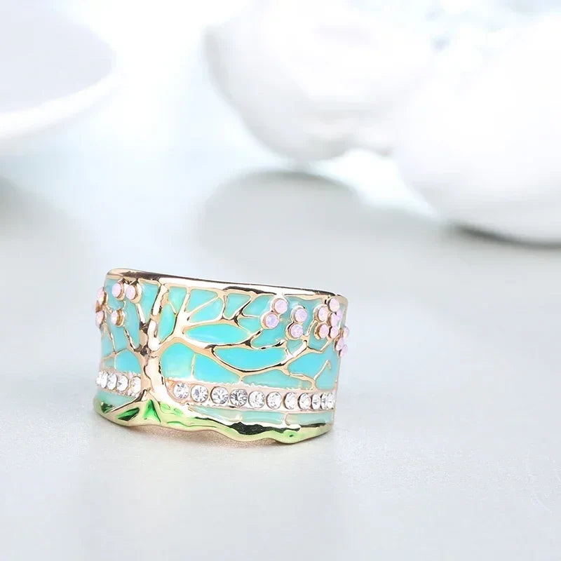 Charming Ring for Any Occasion