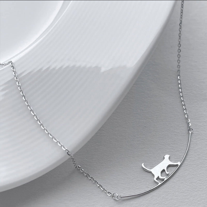 Classic Silver Necklace with Timeless Appeal