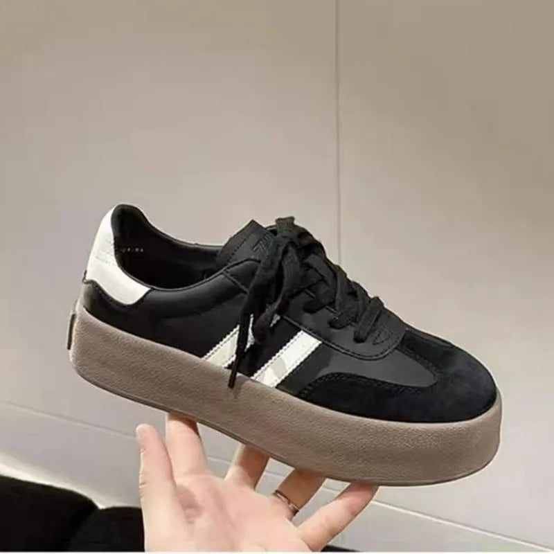 Tailored and Comfortable Orthopedic Sneakers