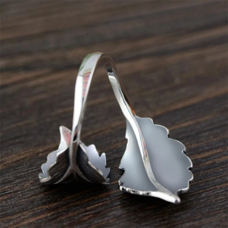 Classic Silver Ring with Timeless Appeal