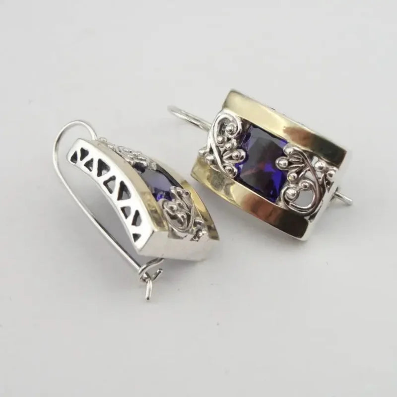 Beautiful Silver Earring with Unique Style