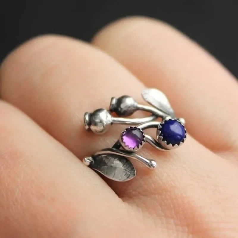 Classic Silver Ring with Timeless Appeal