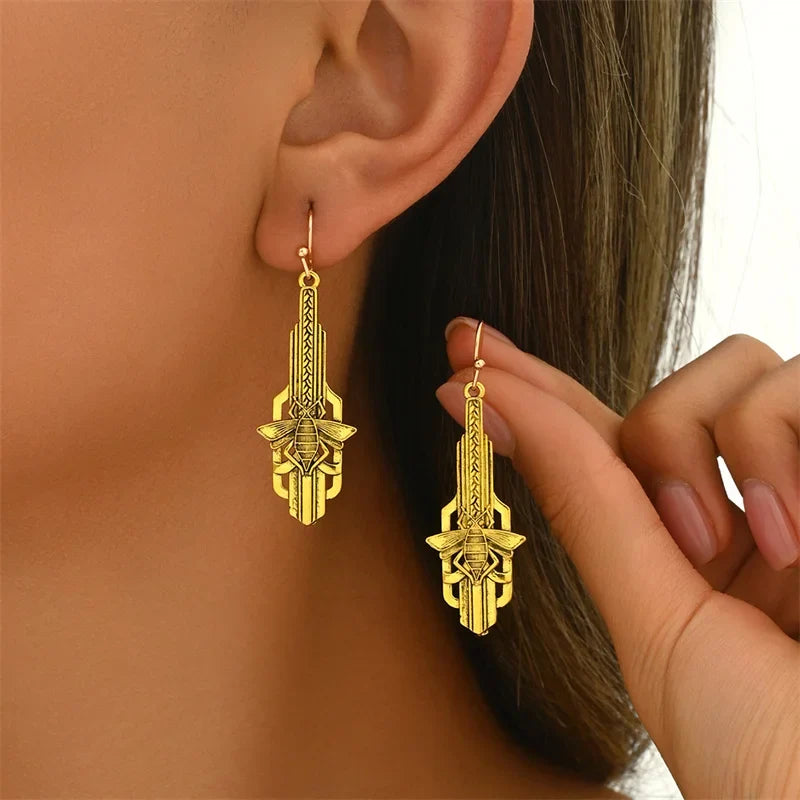 Stunning Gold Earring for Daily Wear