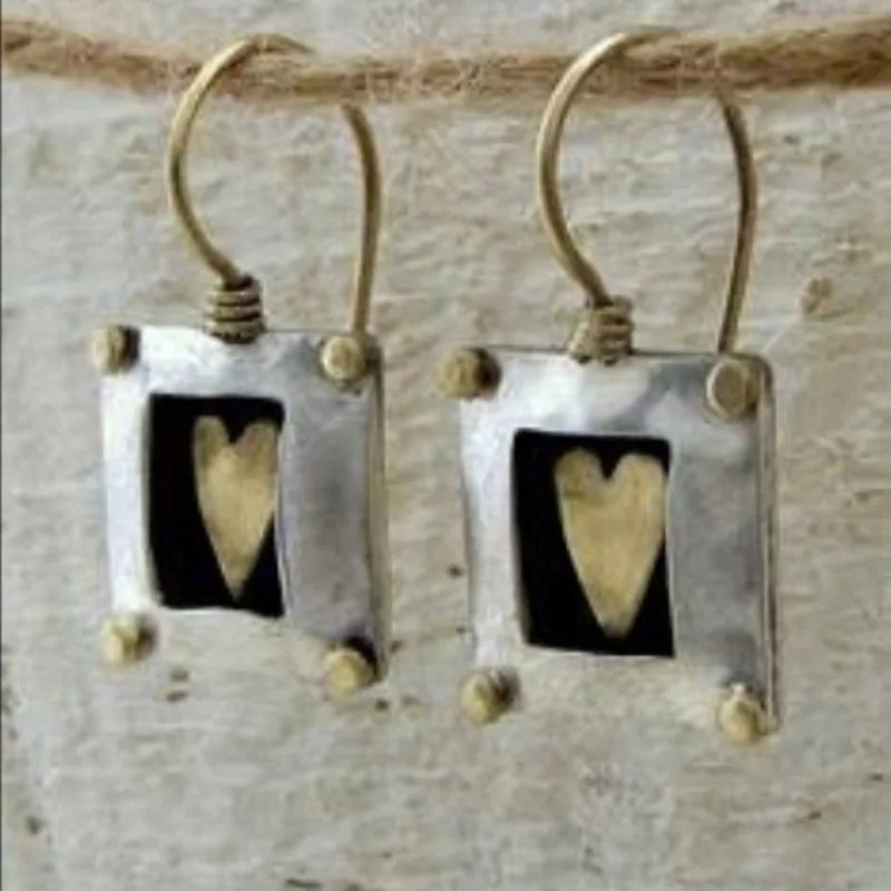 Stunning Silver Earring for Daily Wear