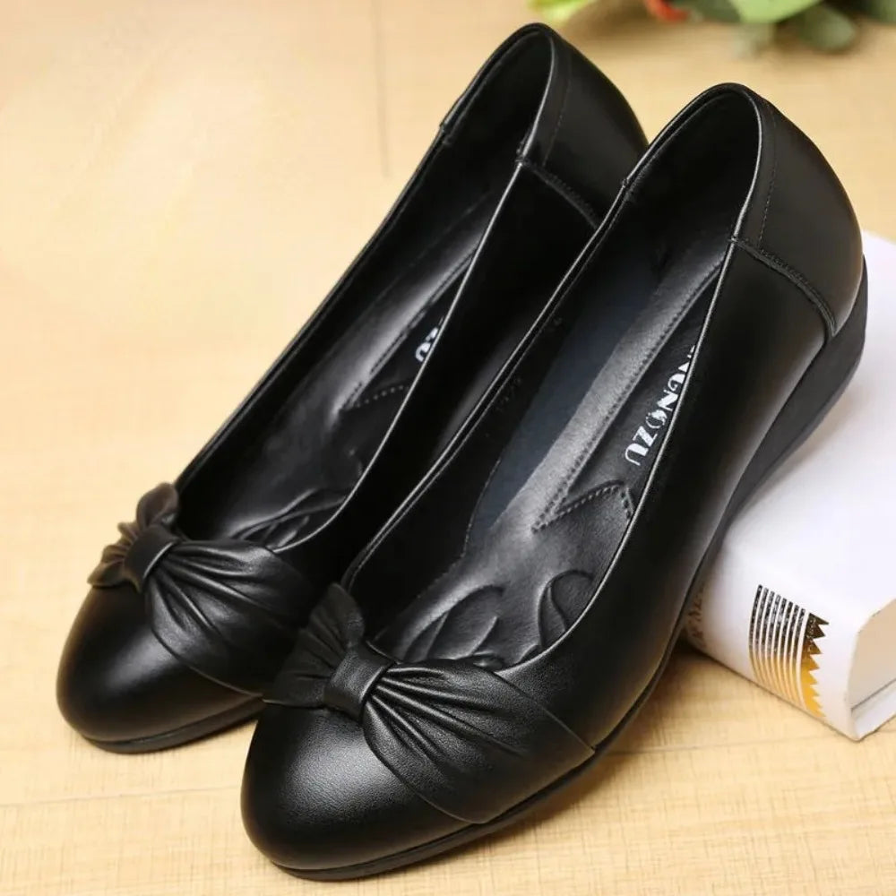 Tailored and Comfortable Orthopedic Flats