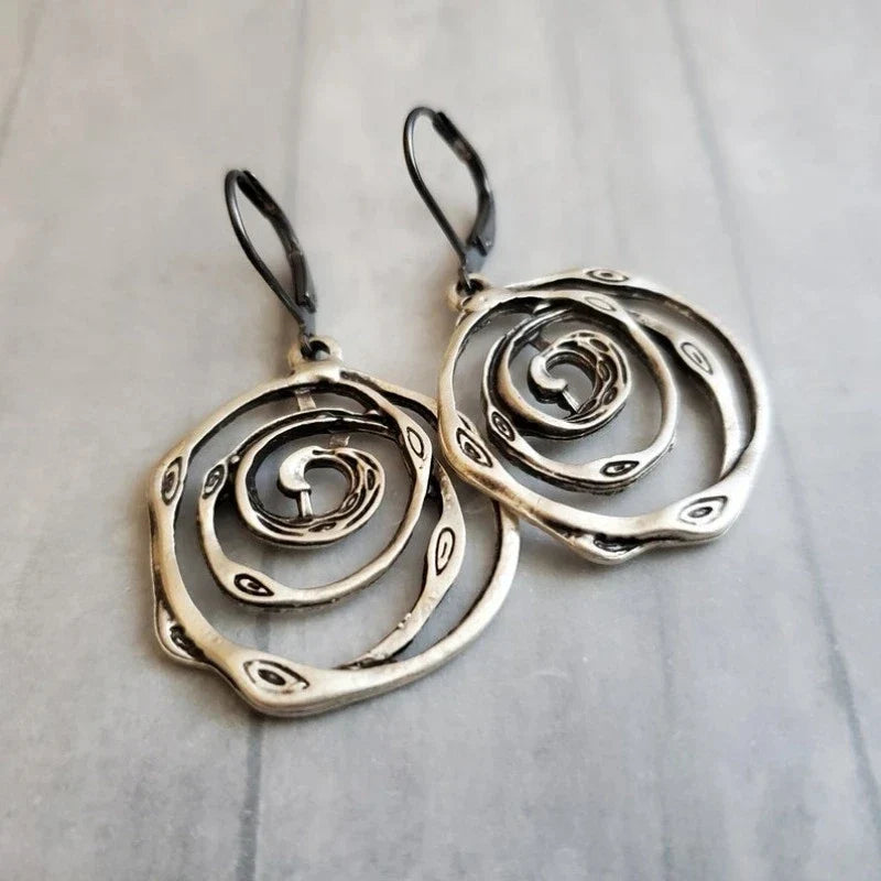 Vintage Handmade Silver Earring