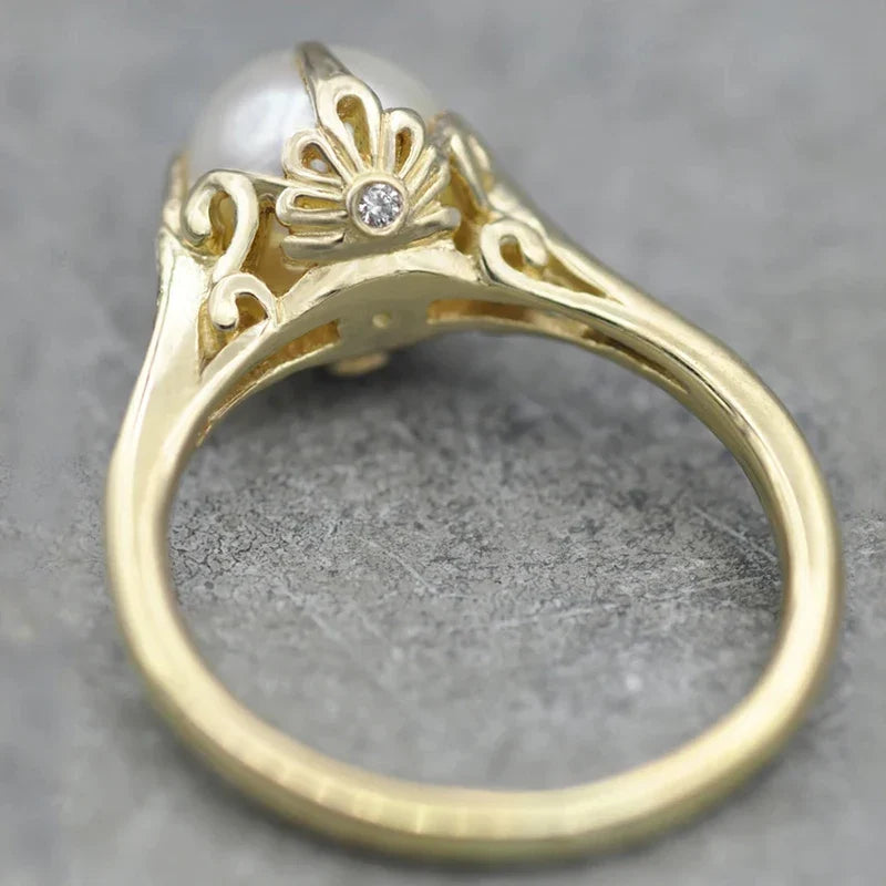 Romantic Pearl Ring for Special Moments