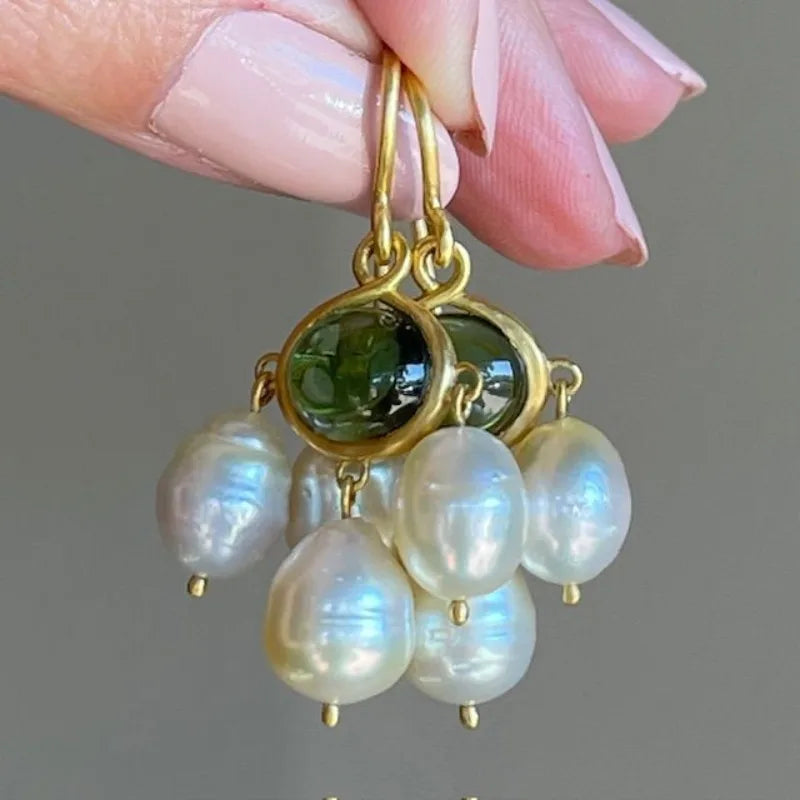 Charming Silver Earring for Any Occasion