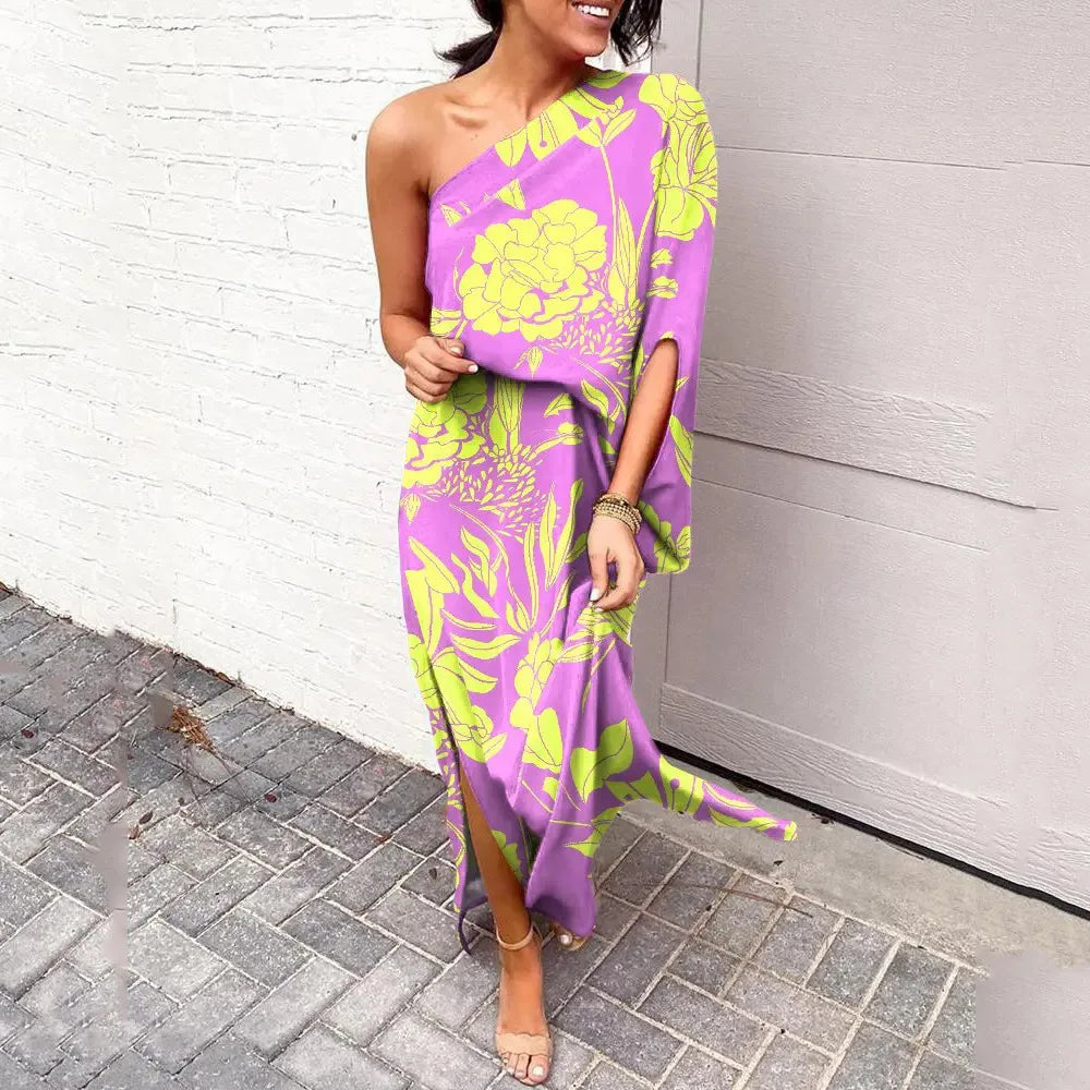 KS | Dresses with diagonal shoulders