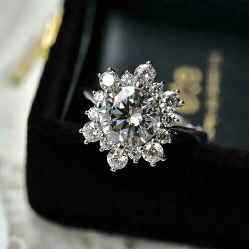 Stunning Silver Ring for Daily Wear