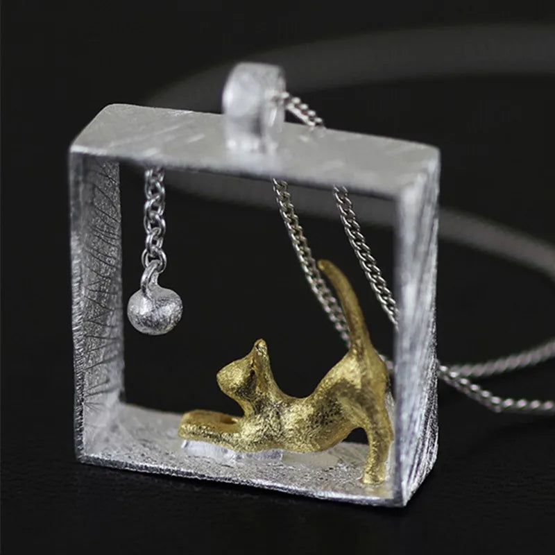 Stunning Silver Necklace for Daily Wear