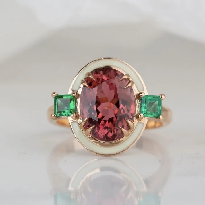 Romantic Gold Ring for Special Moments