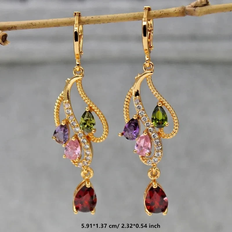 Elegant Gold Earring for Every Occasion