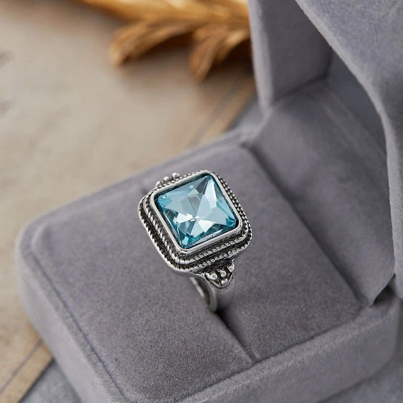 Beautiful Ring with Unique Style